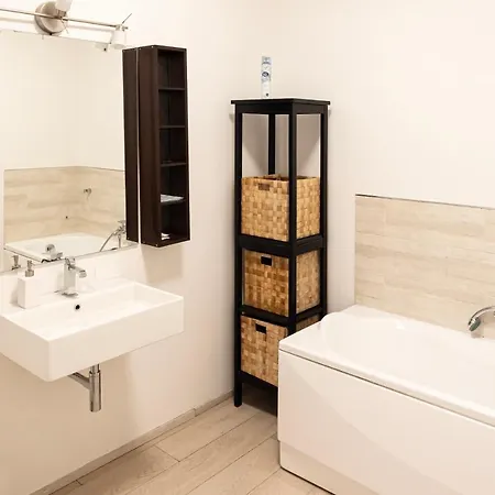 Apartment Elegante E Spazioso Quadrilocale In Porta Venezia