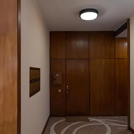Elegante E Spazioso Quadrilocale In Porta Venezia * Milán