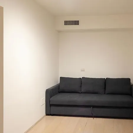 Elegante E Spazioso Quadrilocale In Porta Venezia Apartment